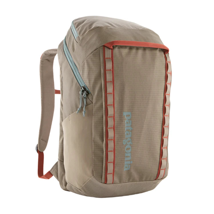 patagonia - black hole pack 32l Patagonia Black Hole Pack 32L – Raglan Surf Co