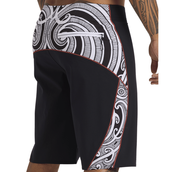 Quiksilver Tai Kehu Takarangi Boardshort 20"