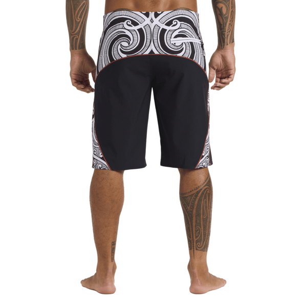 Quiksilver Tai Kehu Takarangi Boardshort 20"