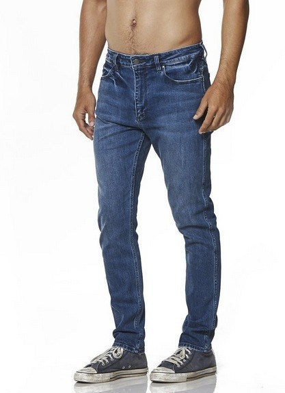 Wrangler Sid Jean – Raglan Surf - Main Image